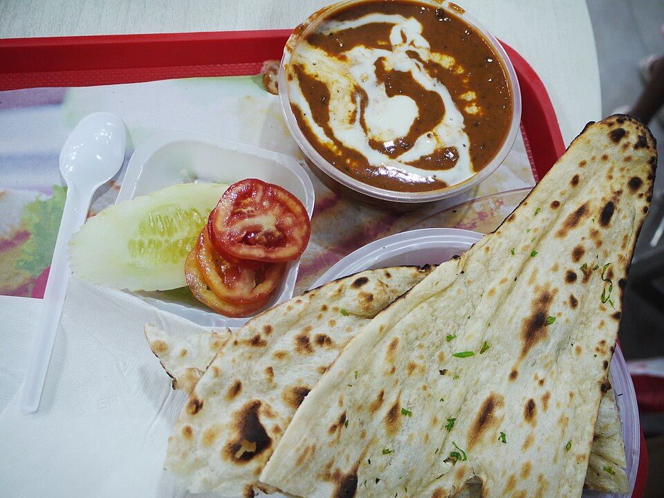 Dal makhani served with naan